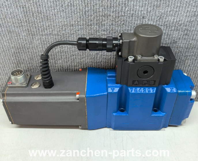 Rexroth R901469206 Proportional Directional Valve 4WRDE10V1-100L-60/MXY/24A5